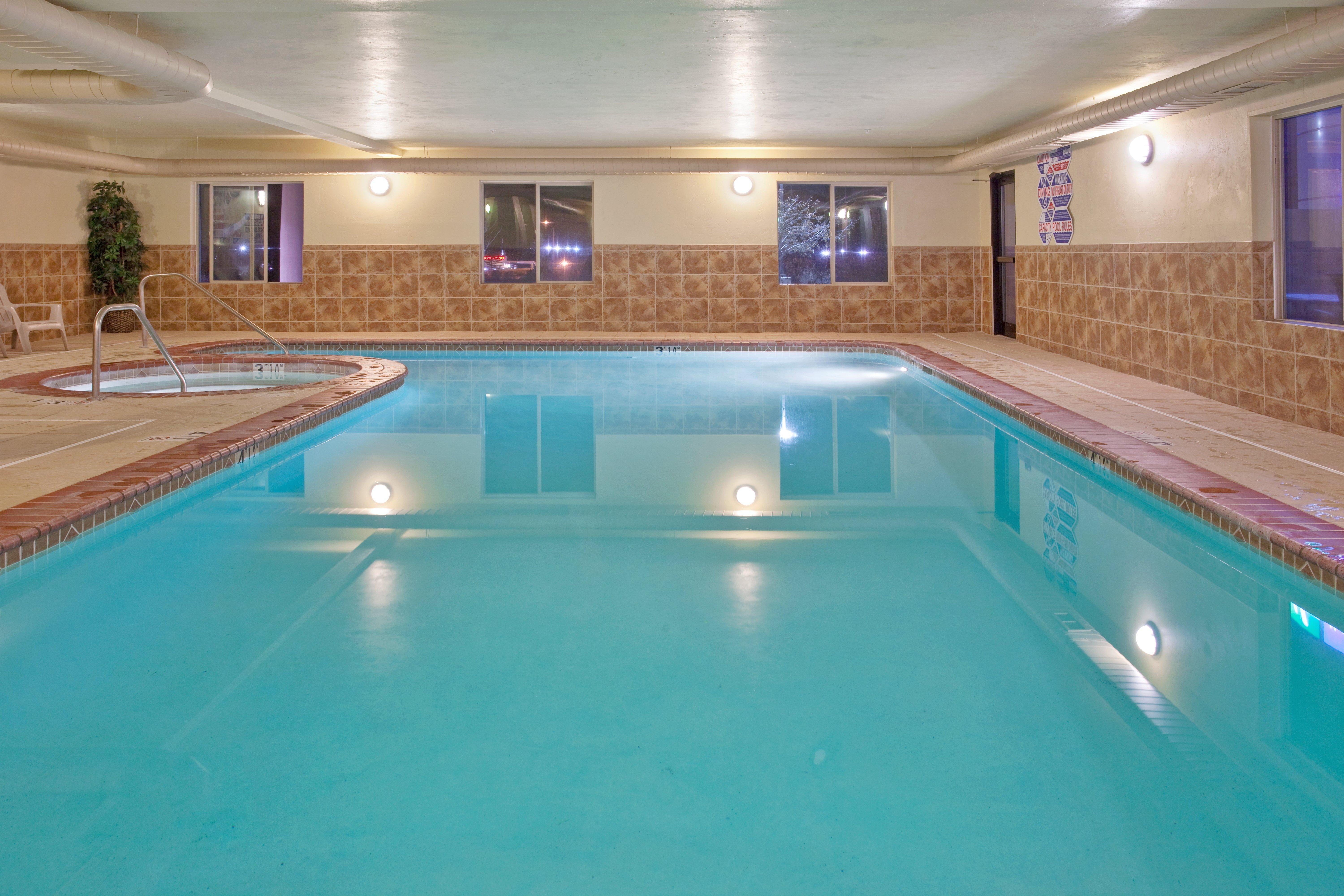 Holiday Inn Express Hotel & Suites Cedar City By Ihg Ngoại thất bức ảnh