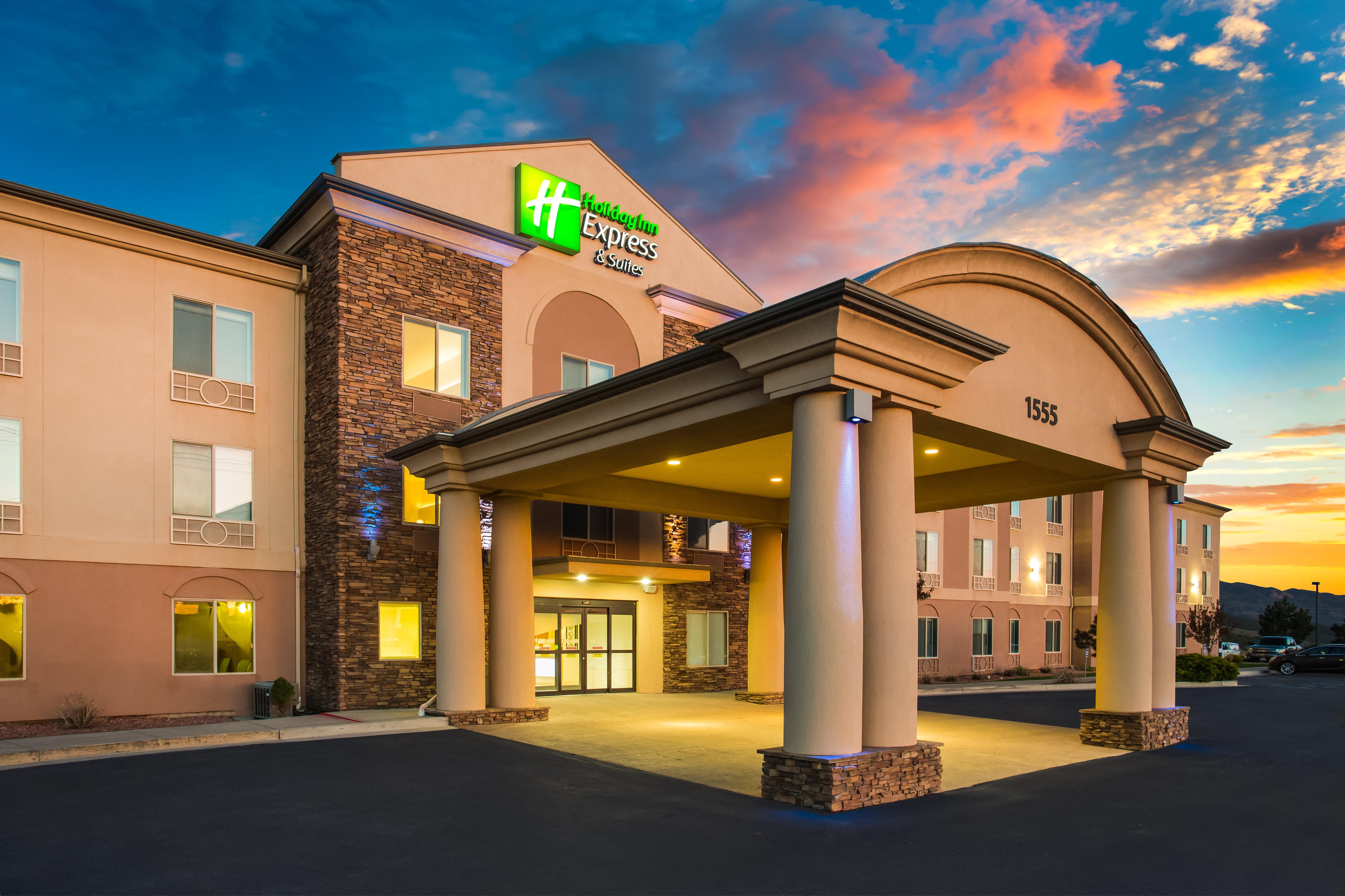 Holiday Inn Express Hotel & Suites Cedar City, An Ihg Hotel Ngoại thất bức ảnh